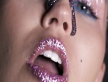 Miley Cyrus 'dooo It' Music Video