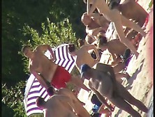 Nude Beach Voyeur Shoots A Hot Babe With A Hidden Cam