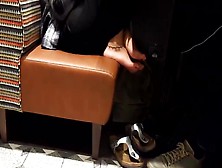 Fr's Sexy Bare Feets Soft Soles Toes Play At Cafe