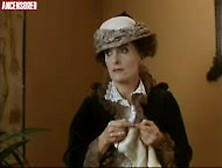 Kimberley Cowell In Serie Galante (1989)