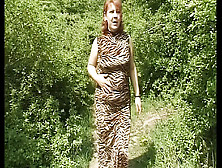 Cougar Curvy Solo Mastirbation And Pissing In The Forest Outdoor
