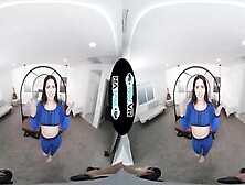 Wetvr Freaky College Girl Fucks Her Coach Inside Virtual Reality