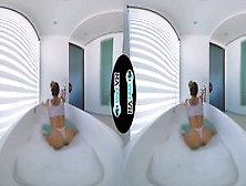 Wetvr Vr Bath Sex On A Sunny Day (Naomi Swann)