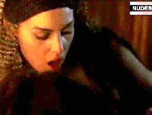 Monica Bellucci Naked Boobs – Dracula