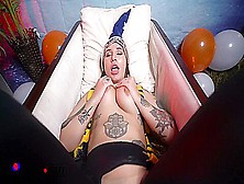 Starli Bush In Halloween Balloon Fantasy - Stella Rae