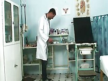 Perverted Gynecologist Offer The Cougar Patient A Rough Squirt Fucked