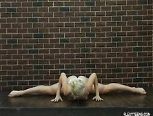 Hot Teen Babe Does Gymnastics Naked Dora Tornaszkova