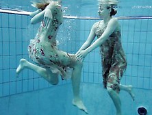 Kinky Lesbian Show Underwater