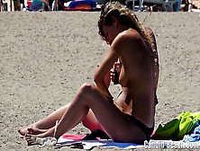 Big Boobs Topless Bathing Suit Teenagers Beach Voyeur Spycam Video Hd