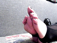 Flash Adorable Feet Lengthy Toes Close Up