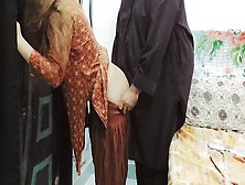 Pakistani Mom Voyeur Sex With Neighbour With Clear Hindi Audio