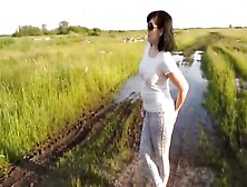 Thick Babe Shitting On A Field