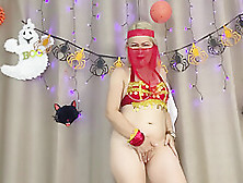 Mujer Madura Masturbandose En Halloween Con Disfraz De Bailarina Arabe