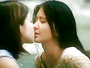 Filipina Actress Caught Kissing
