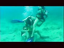 Breathtaking Underwater Fuck Magic