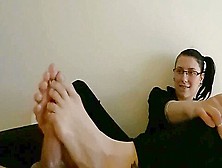 Brunette Getting Her Oily Amateur Feet Fucked In Hot Pov Vid
