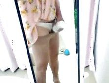 Asian Crossdresser Masturbates