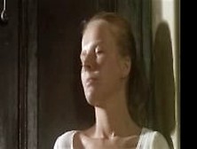 Mónica Zanchi In Emanuelle And The Last Cannibals (1977)