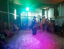 Hijla Dance Hot