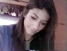 Ndian Jalandhar Babe Jasmeet Exposed Her Big Hot Boobs Infront Of Webcam