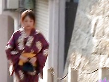 Public Sharking Vid Showing A Japanese Chick In A Kimono