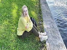 Webcam Girl Sucked In The Park For Money || Murstar