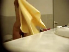 Shower Spy Cam Fem Zealously Towels Her Naked Body