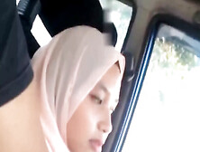 Jilbab Ngentot Di Mobil