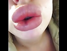 Big Bimbo Lips