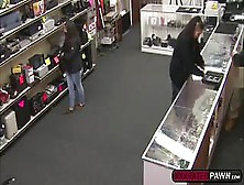 Girl Shop Lifter Pays A Fuck To Get Out Of Trouble After Being Caught