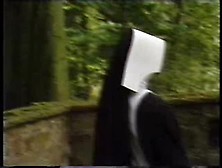 Von Nonnen Bestrafen - 1985