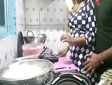 Josh Me Aake Bhabhi Ki Kitchen Me Kari Chudai