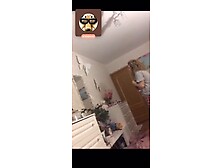 Russian 19 Year Old Flashes On Periscope