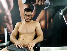 Muscle Gym Tease