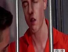 Gay Prisoners Fuck Between Bars - Set2