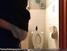 Super Thick Woman Poops