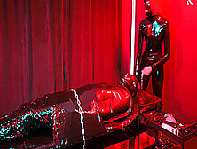 For The In Bodybag And Heavy Rubber Mask - Rubber Slave