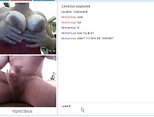 Chatroulette : Hot Milf Show Her Tits And Fuck Her Puss