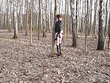 Un Shooting Très Sexy En Forêt Avec Jeny Smith