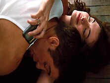 Anne Hathaway - "love & Other Drugs" (2010)