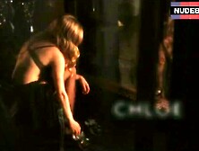 Amanda Seyfried Side Boob And Sexy Lingerie – Chloe