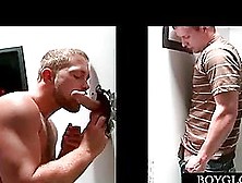 Gay Stud Blowing A Straight Penis On Gloryhole