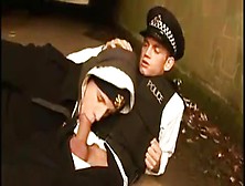 Hood Boy Pleases The Policeman In Public