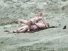 Good Blond Fuck At The Beach