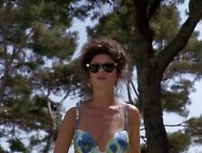 Catherine Zeta-Jones In Splitting Heirs (1993)