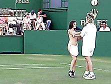 Audience Claps After Tennis Player And His Girlfriend Fucked During The Game.
