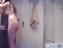 Voyr-Shower-19 Year Old Teen Shower