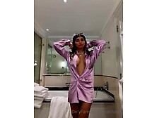 Mia Khalifa Nude Bathroom Striptease Video Leaked 2