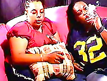 Chubby Black Chicks Smoke On The Couch