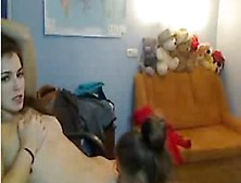 Lesbiche Porcelle Si Baciano E Leccano La Fica In Webcam